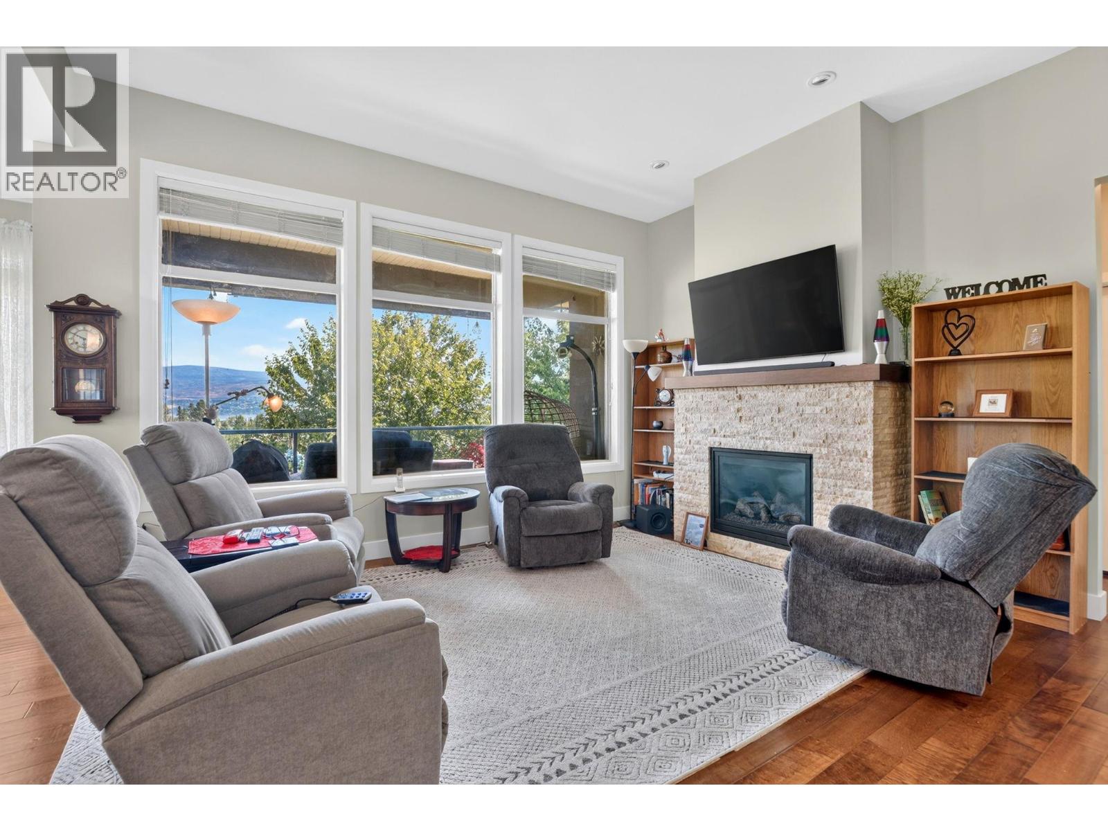  2086 Candalera Lane, West Kelowna