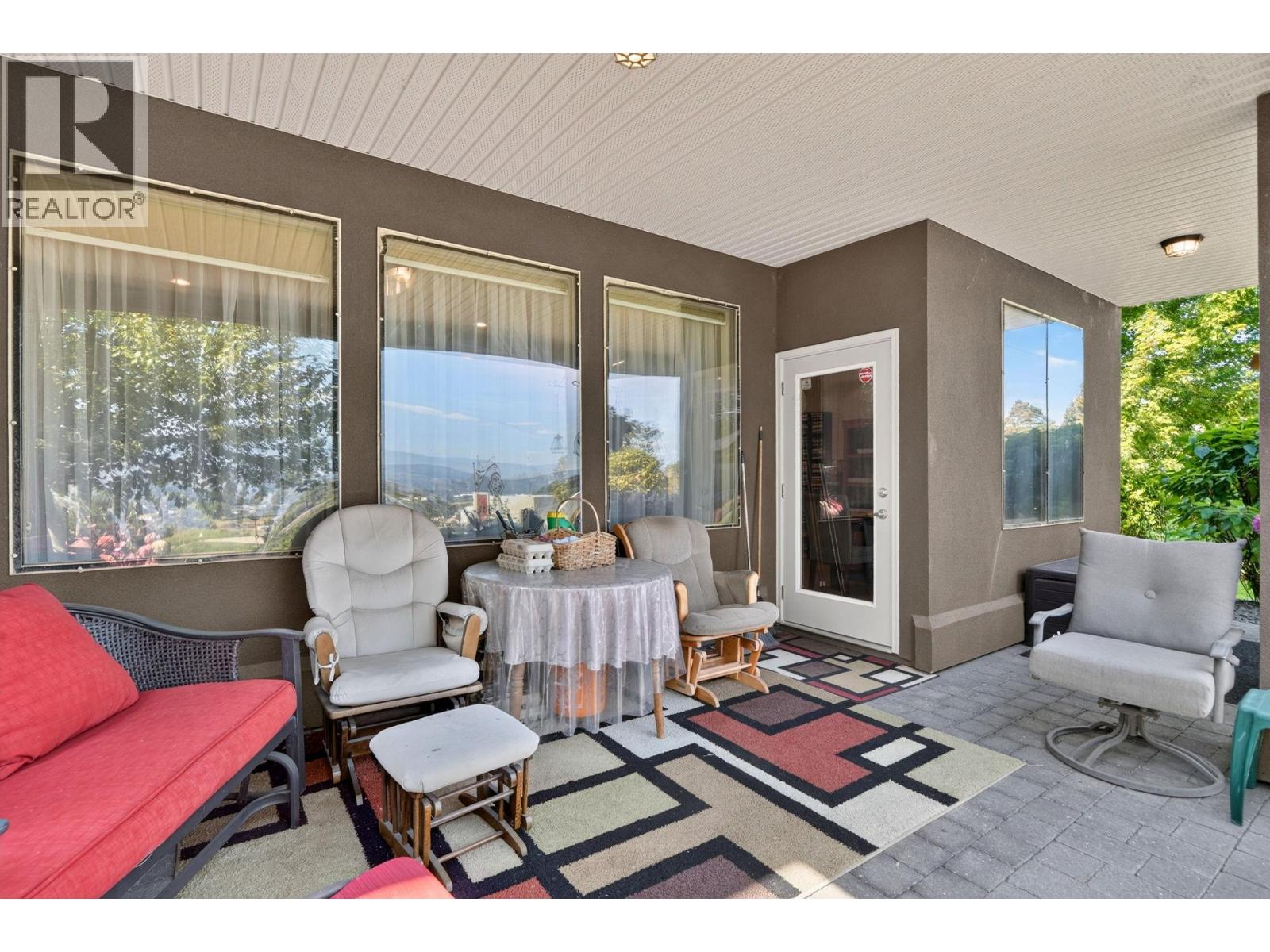  2086 Candalera Lane, West Kelowna