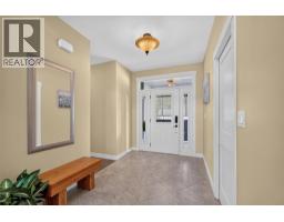 7272 Dunwaters Road, Kelowna, BC V1Z3W4 Photo 17