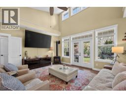 7272 Dunwaters Road, Kelowna, BC V1Z3W4 Photo 29