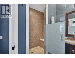 7272 Dunwaters Road, Kelowna, BC V1Z3W4 Photo 26