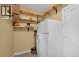 7272 Dunwaters Road, Kelowna, BC V1Z3W4 Photo 38