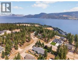 7272 Dunwaters Road, Kelowna, BC V1Z3W4 Photo 57