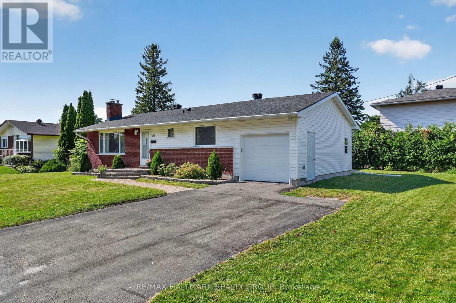 157 LACROIX AVENUE - 2