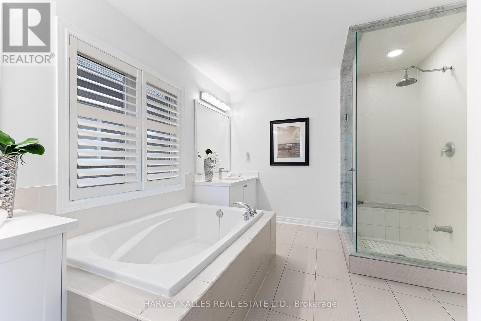 46 GRAYLEAF DRIVE - Image 29