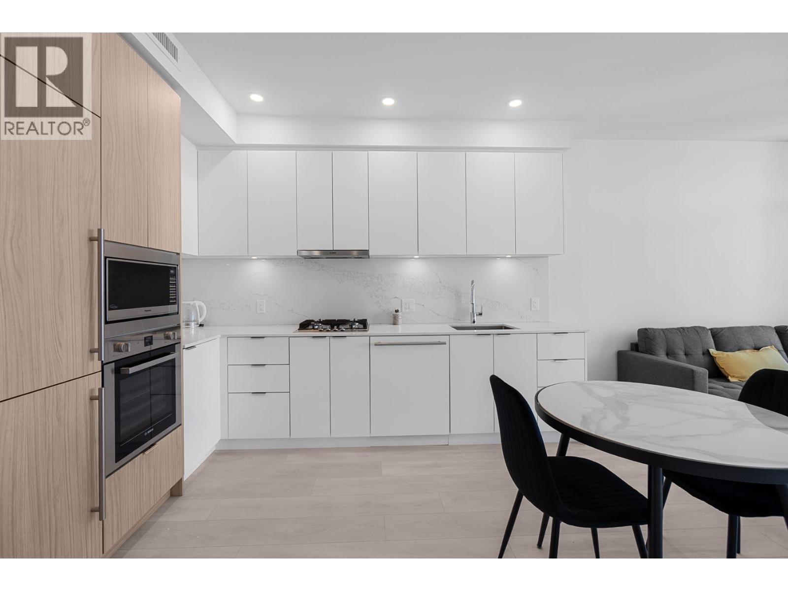 3706 537 COTTONWOOD AVENUE, Coquitlam