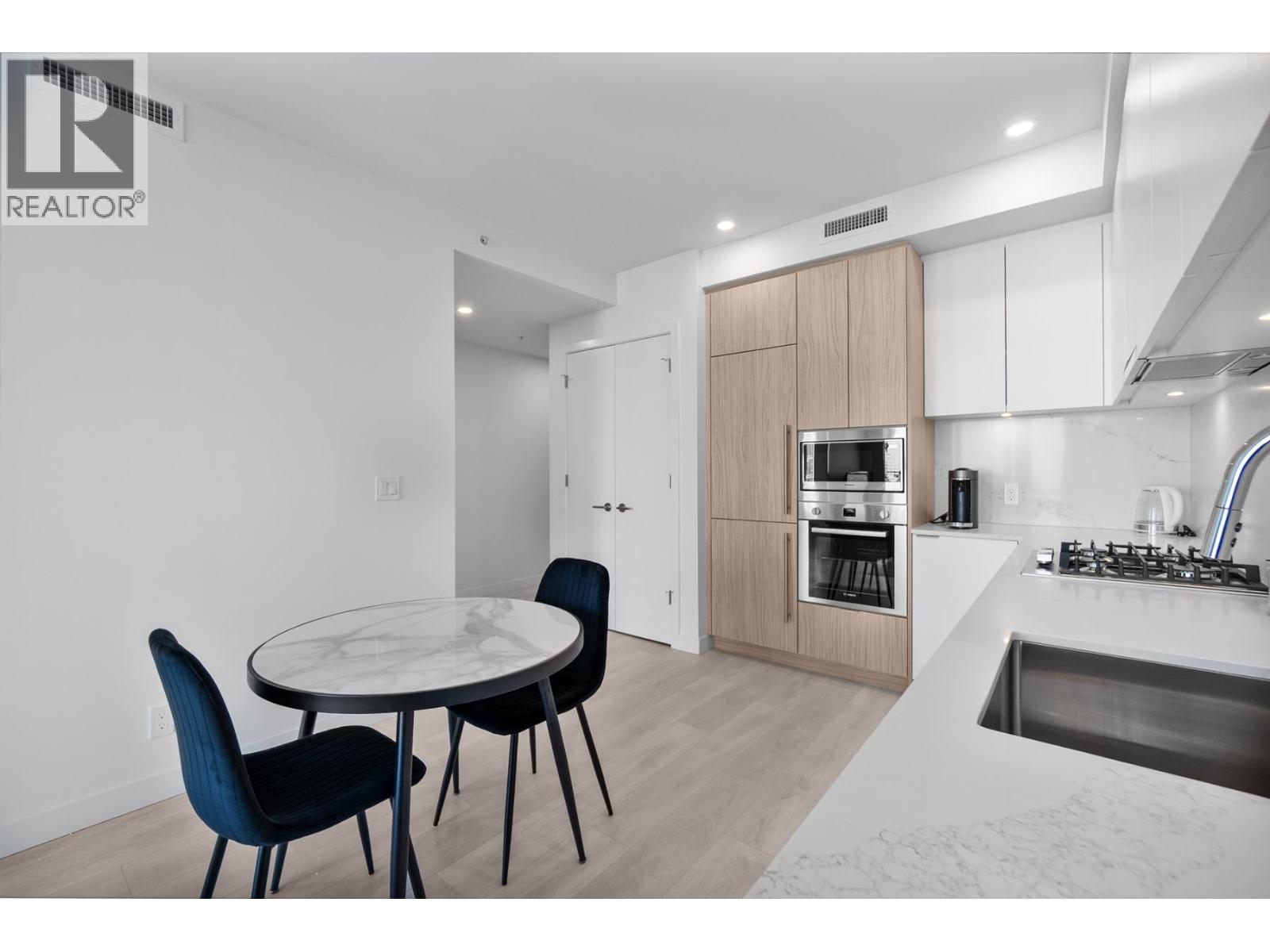 3706 537 COTTONWOOD AVENUE, Coquitlam