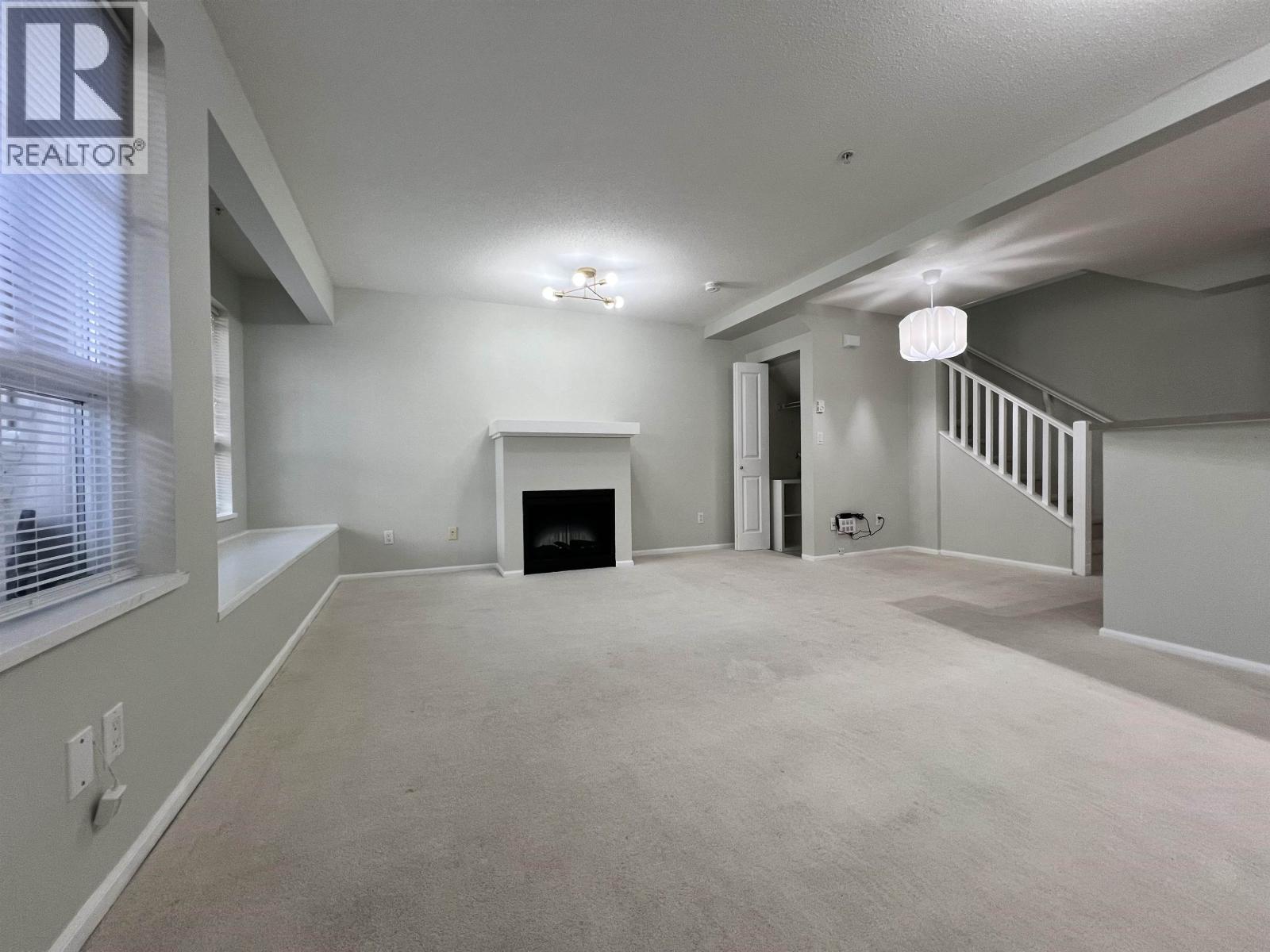 7088 17TH AVENUE, Burnaby