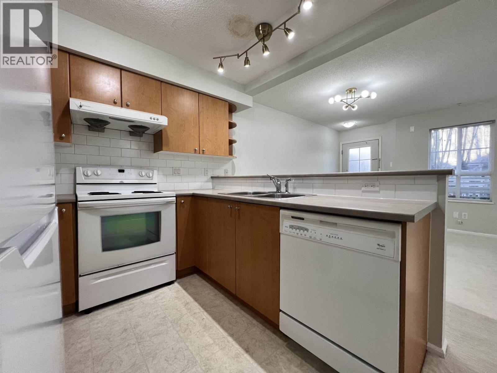 7088 17TH AVENUE, Burnaby
