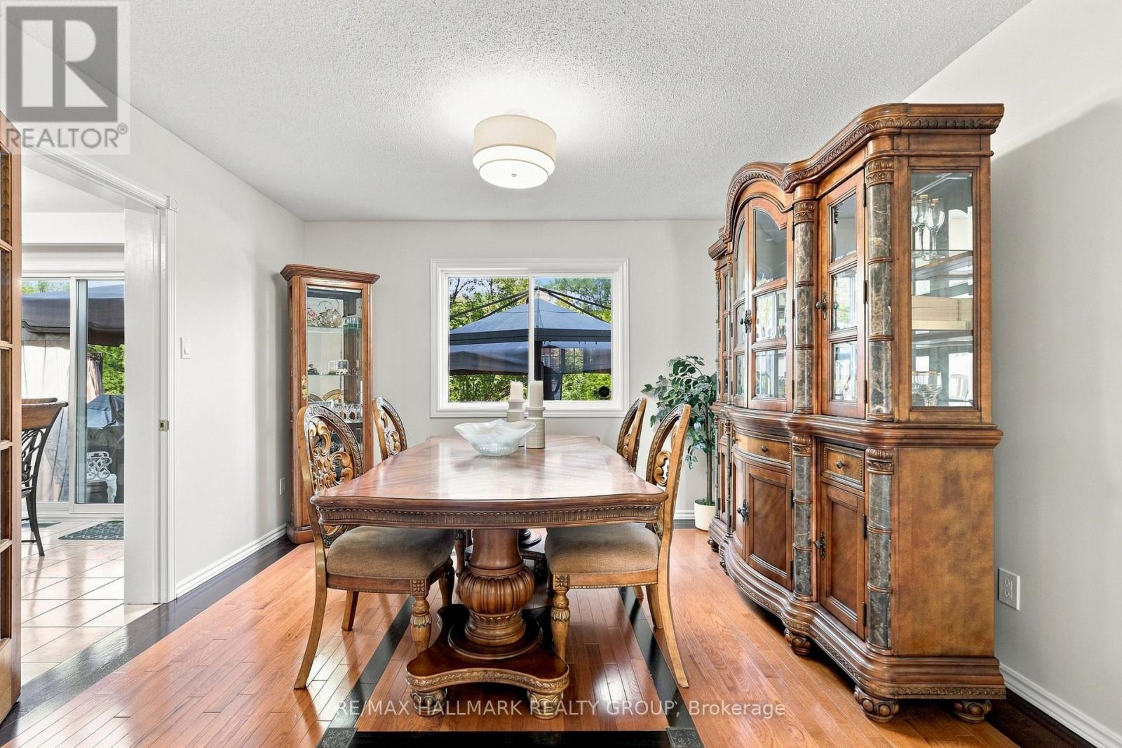 609 TOURELLE DRIVE - Image 8