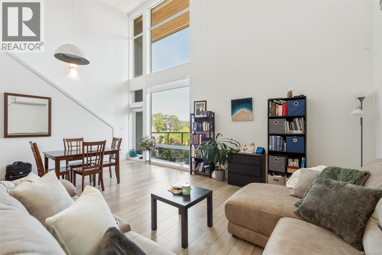 #414 991 McKenzie Ave - 10
