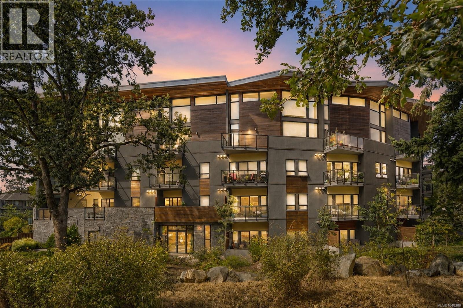 #414 991 McKenzie Ave - 2
