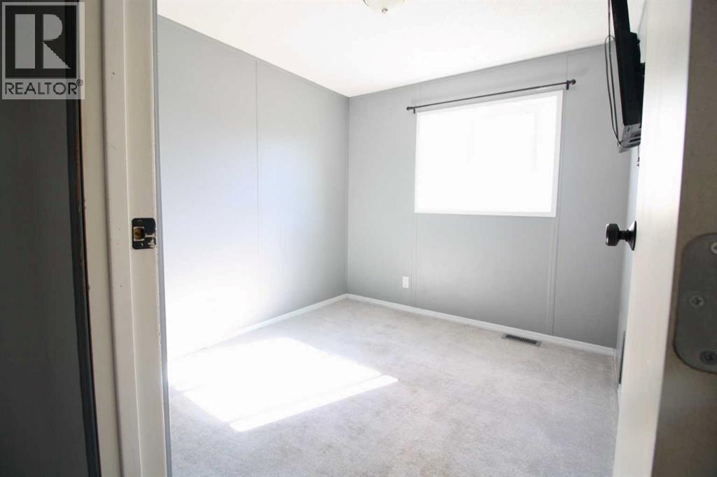 9900 108 Street - 17