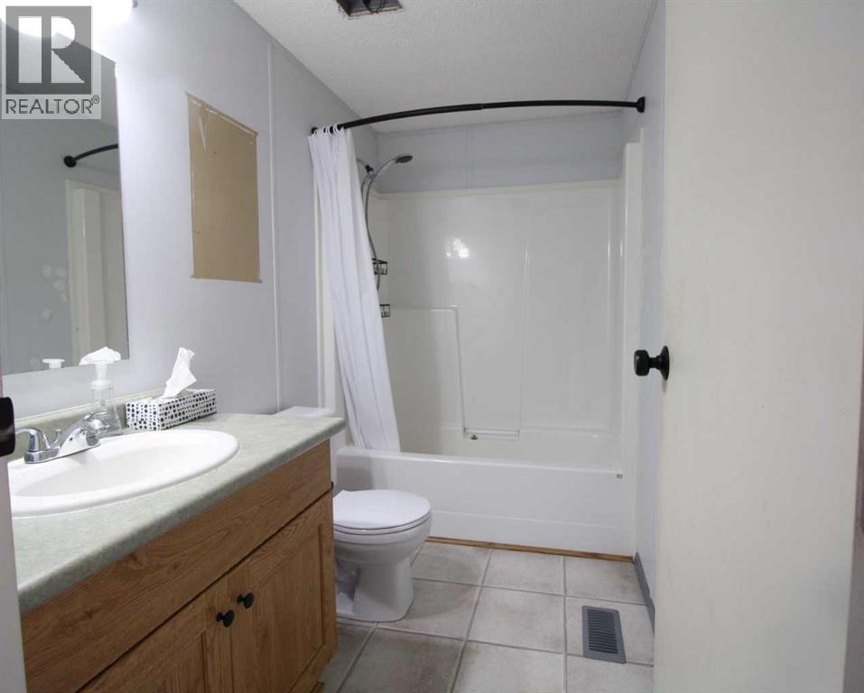 9900 108 Street - 18