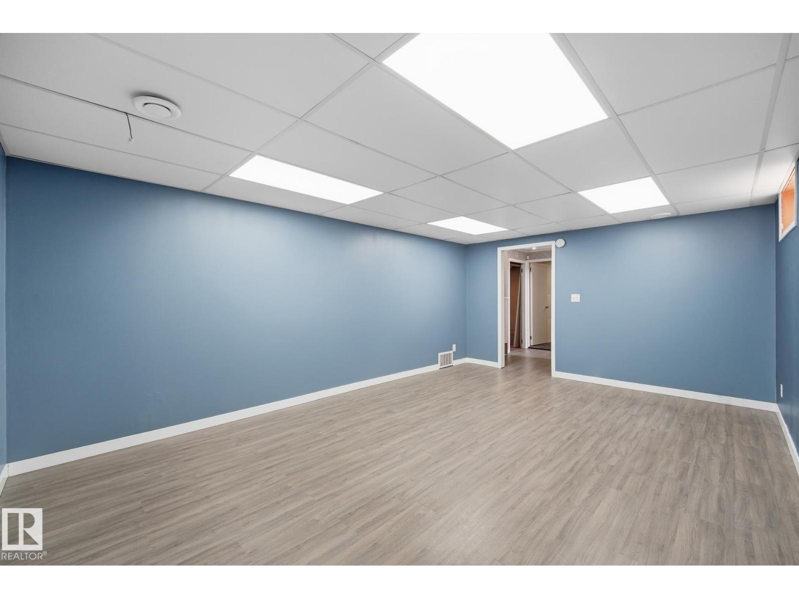 13304 63 ST NW - 12