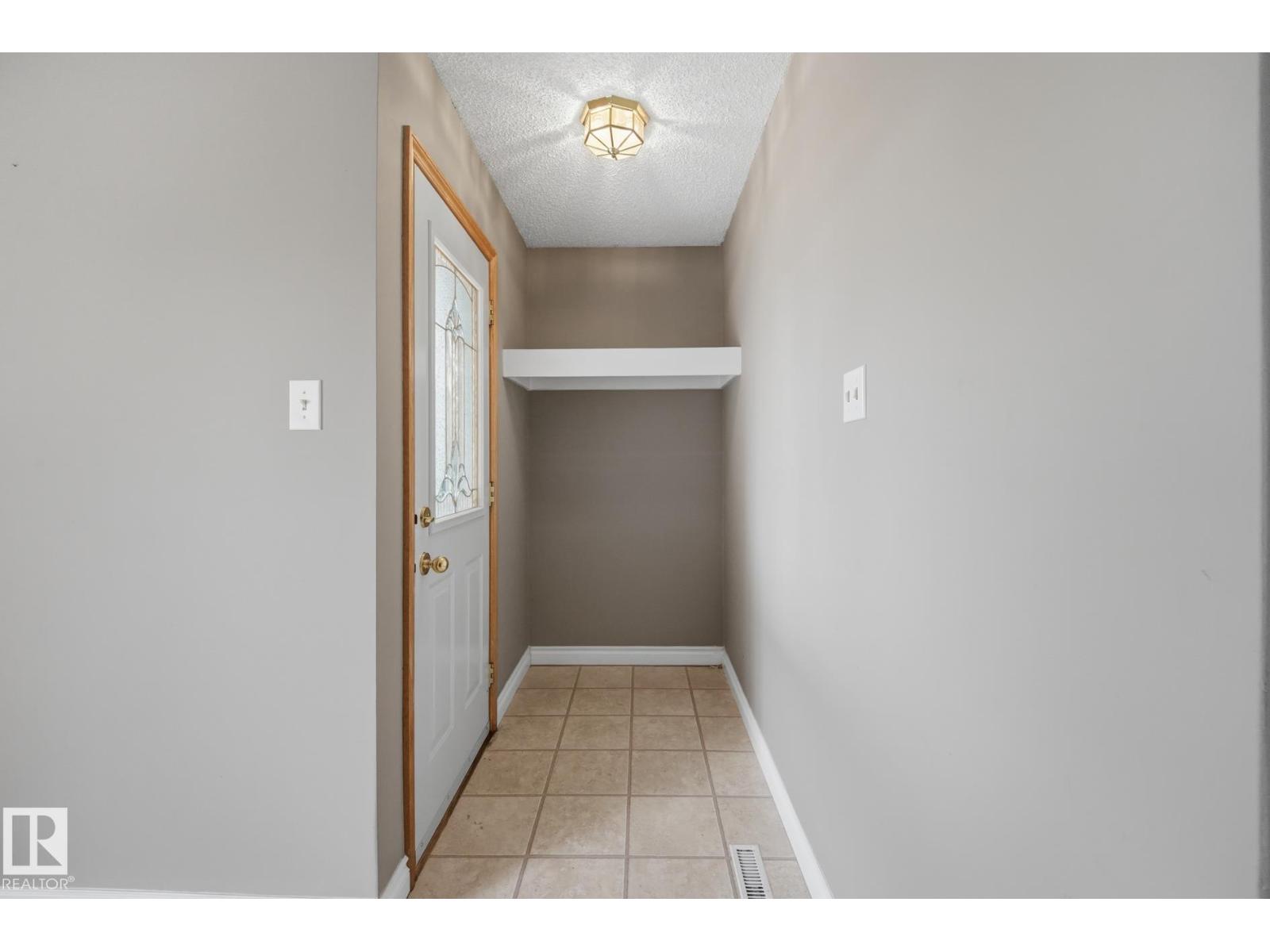 13304 63 ST NW - 27