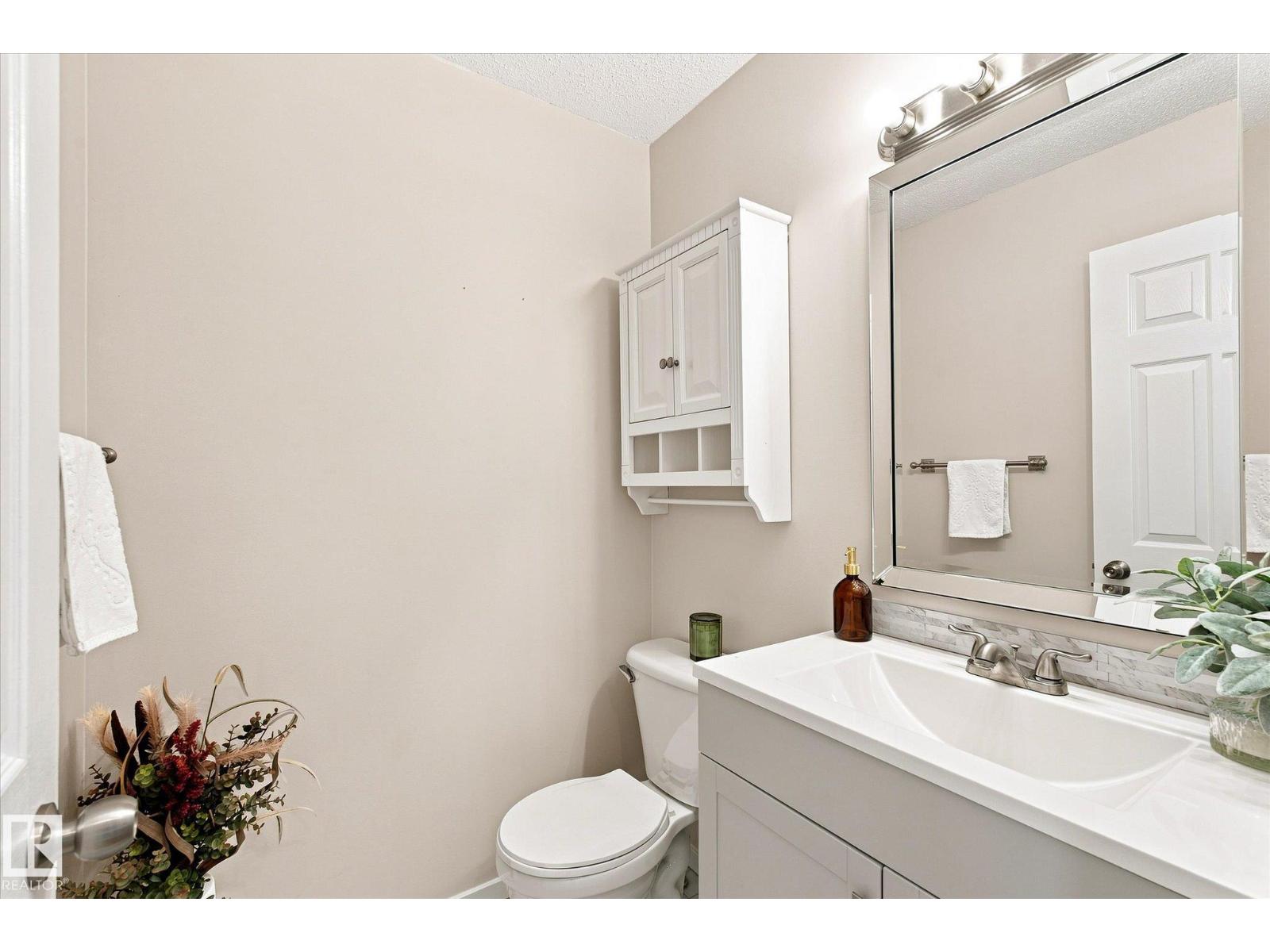17610 96 AV NW - 15