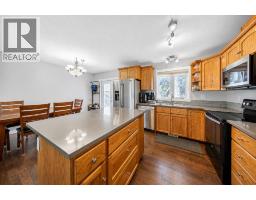 3pc Bathroom - 6015 50 A Street, Ponoka, AB T4J1V1 Photo 7