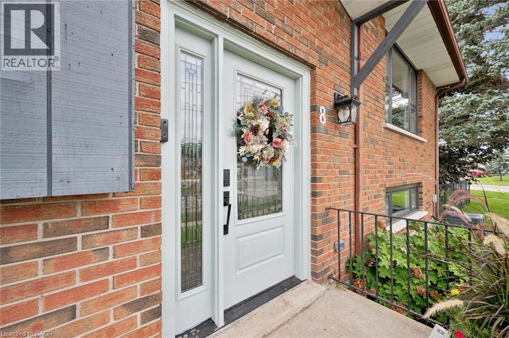 8 CHRISTIAN Street, Baden, Ontario, N3A2M6, Baden, Ontario — photo 4 of 5