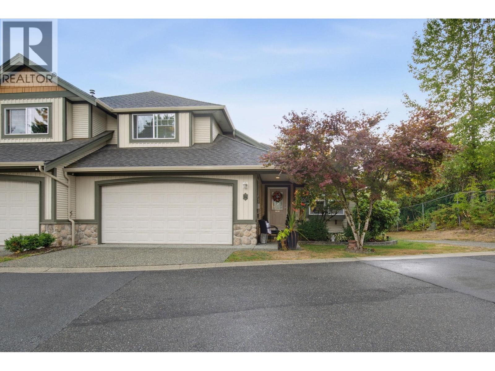 #14 23281 KANAKA Way, Maple Ridge, British Columbia, V2W1Z2, Maple Ridge, British Columbia — photo 2 of 5