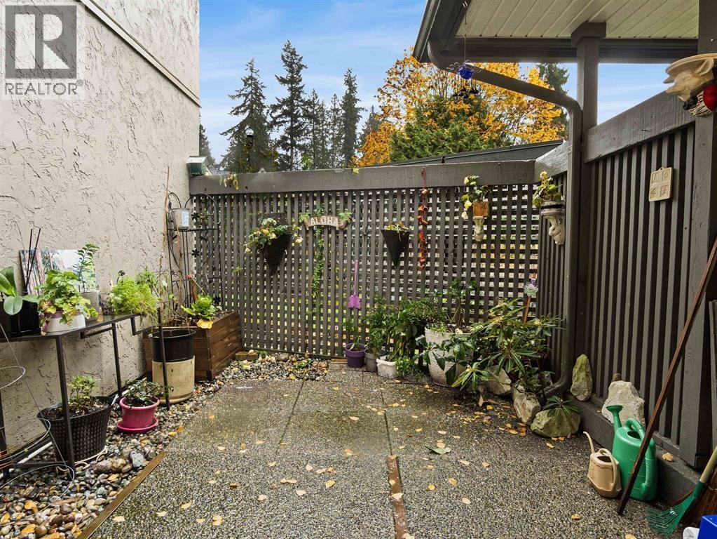 1253 PLATEAU DRIVE, North Vancouver