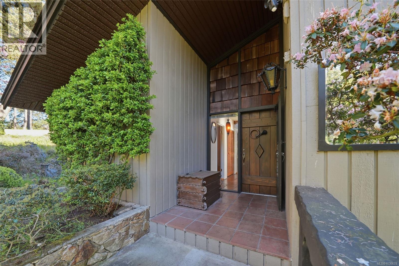 B 1571 Brynmarl Rd, Nanoose Bay