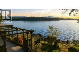 Bathroom - B 1571 Brynmarl Rd, Nanoose Bay, BC V9P9B6 Photo 8