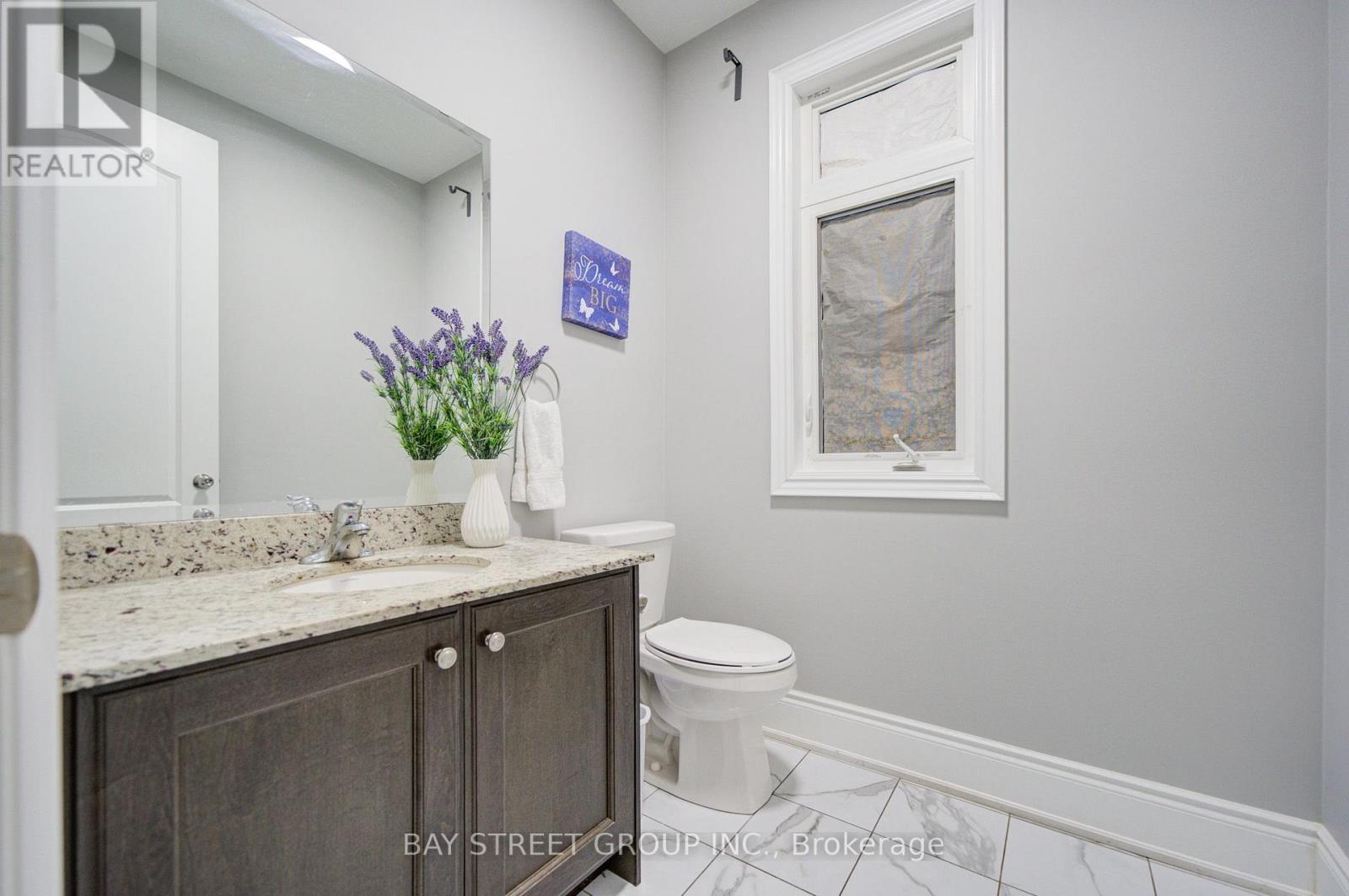 16 MALASPINA CLOSE - Image 6