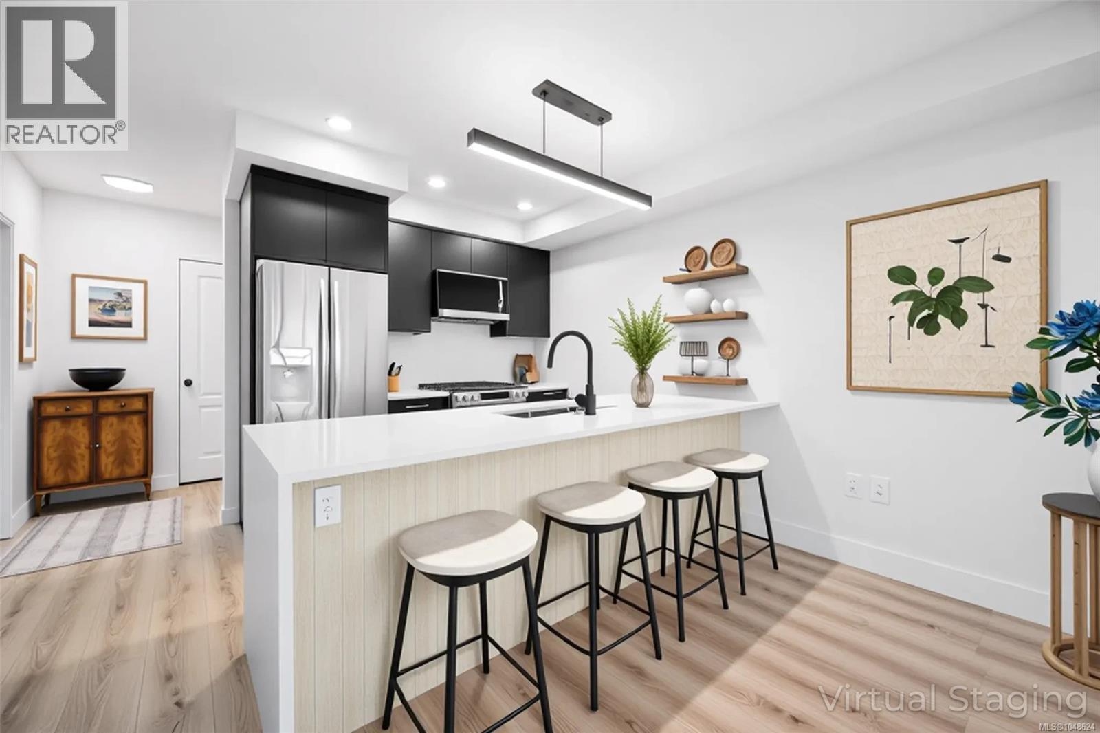 #505 45 Haliburton St - 3