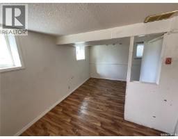 810 O Avenue S, Saskatoon, SK S7M2S7 Photo 11