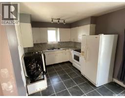 Games room - 810 O Avenue S, Saskatoon, SK S7M2S7 Photo 6