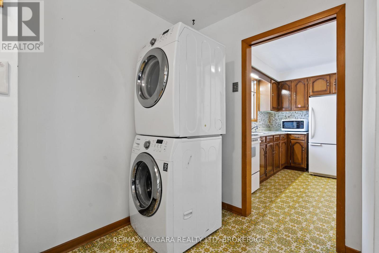 26 FORSTER AVENUE - Image 7
