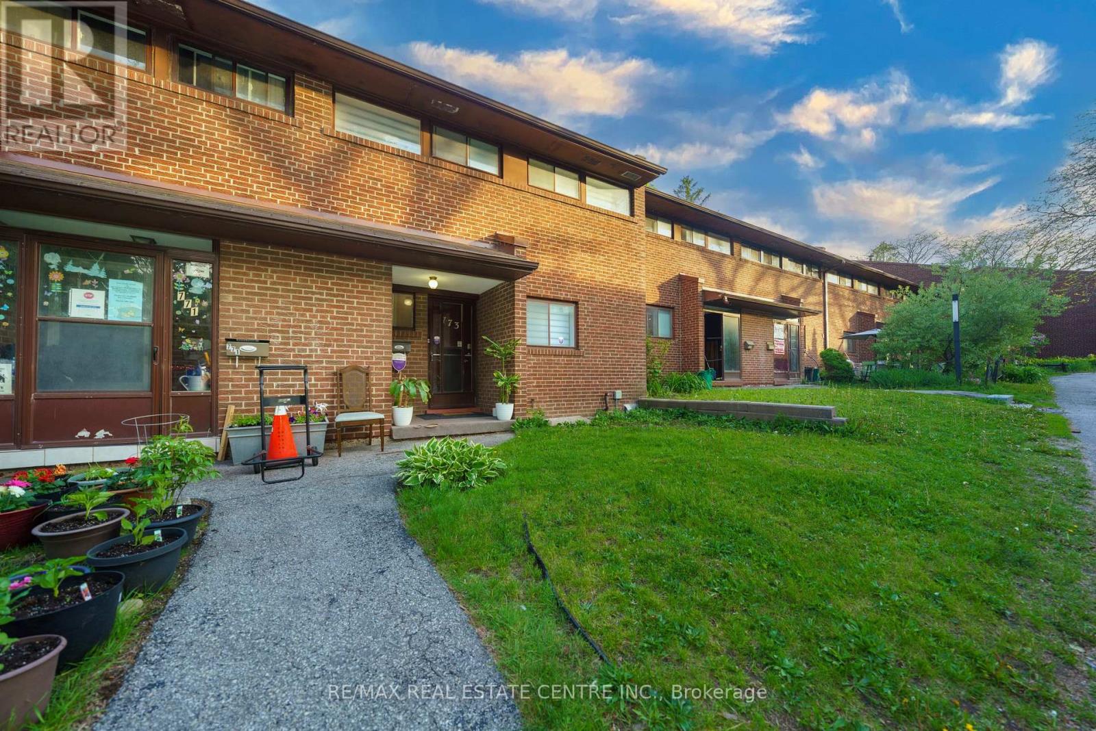 Photo of 773 Military Trail