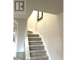 1040 The Queensway, Toronto, ON M8Z0A7 Photo 12