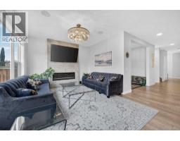 5pc Bathroom - 2177 Ravensdun Crescent Se, Airdrie, AB T4A3K3 Photo 9