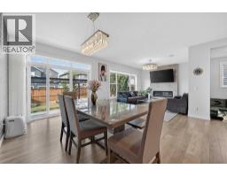 Living room - 2177 Ravensdun Crescent Se, Airdrie, AB T4A3K3 Photo 6