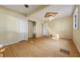 7754 80 Av Nw Nw, Edmonton, AB T6C0S4 Photo 17