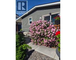 1835 Nancee Way Court Unit# 88, Kelowna, BC V1Z4C1 Photo 8