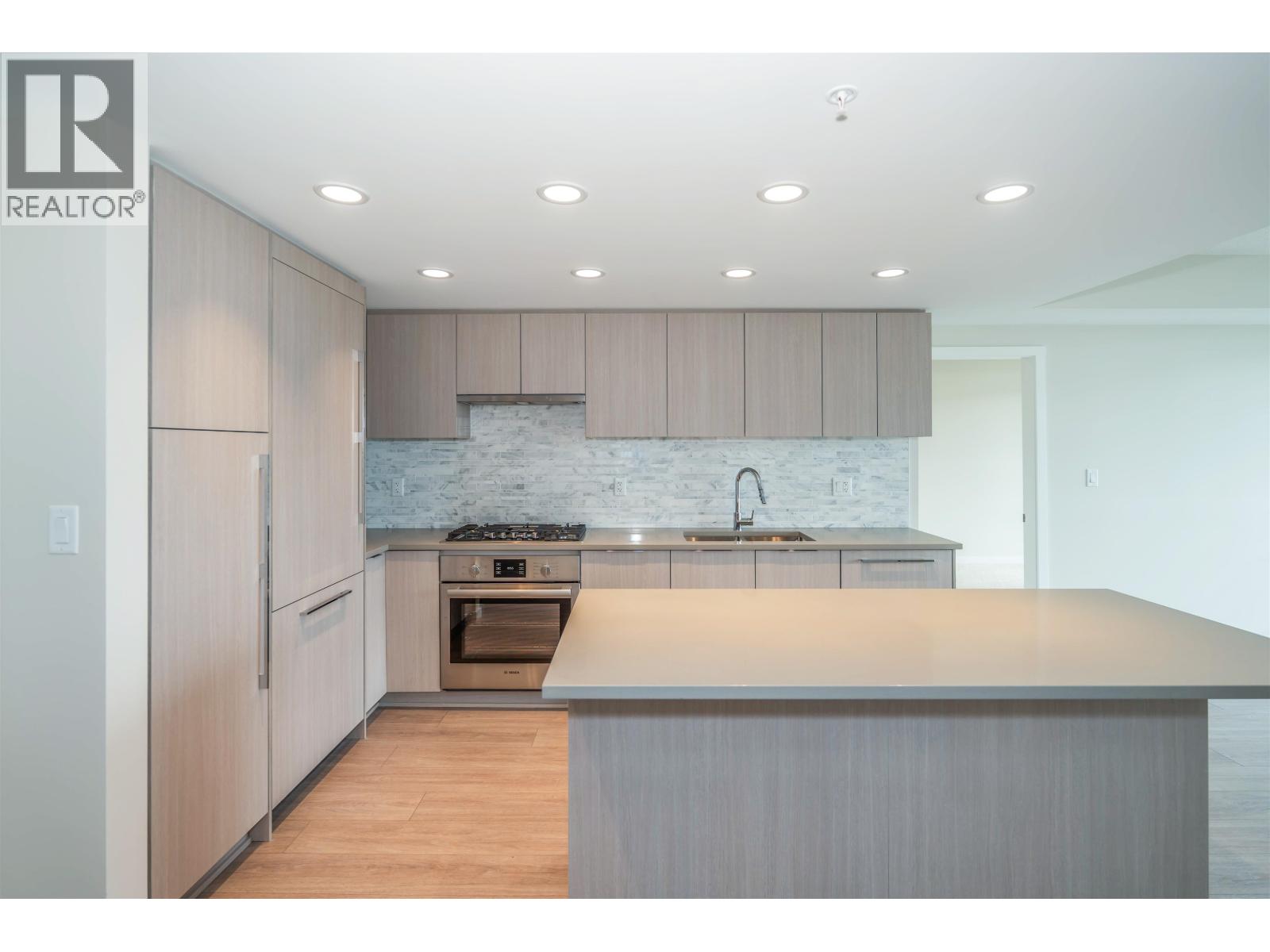 #1904 1182 WESTWOOD Street, Coquitlam, British Columbia, V3B0T9, Coquitlam, British Columbia — photo 5 of 5