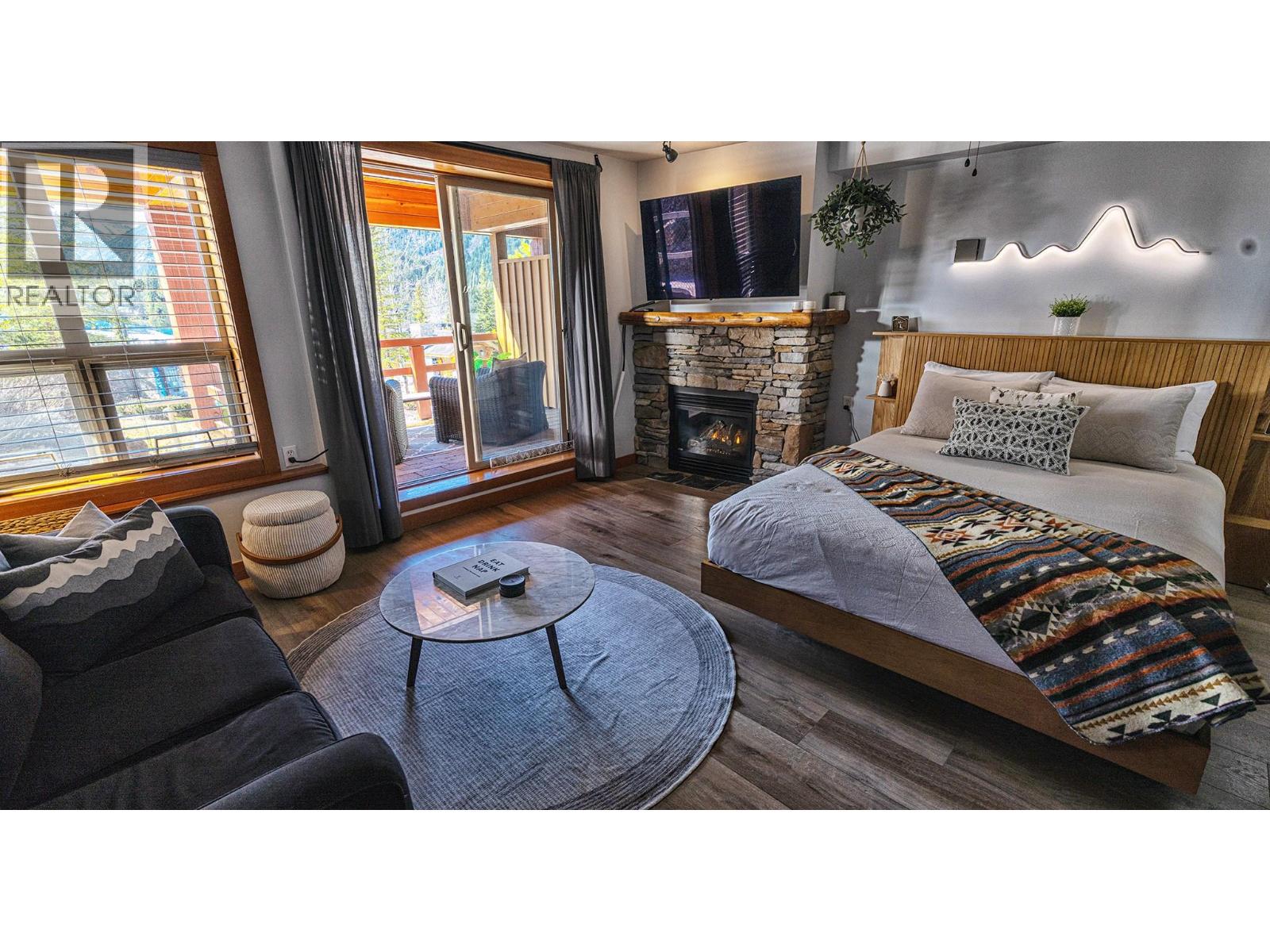 #113 2080 SUMMIT Drive - 12