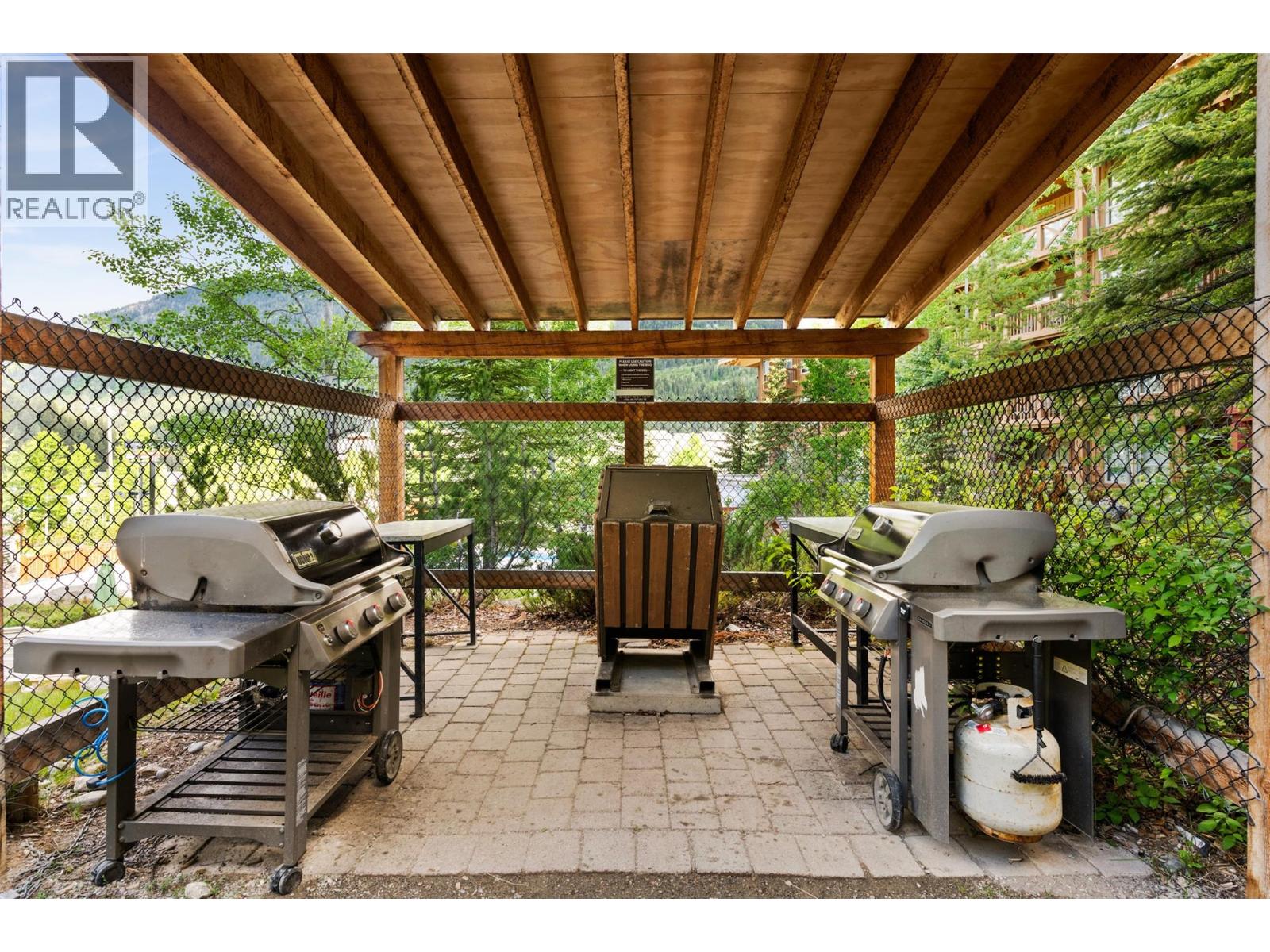 #113 2080 SUMMIT Drive - Image 37