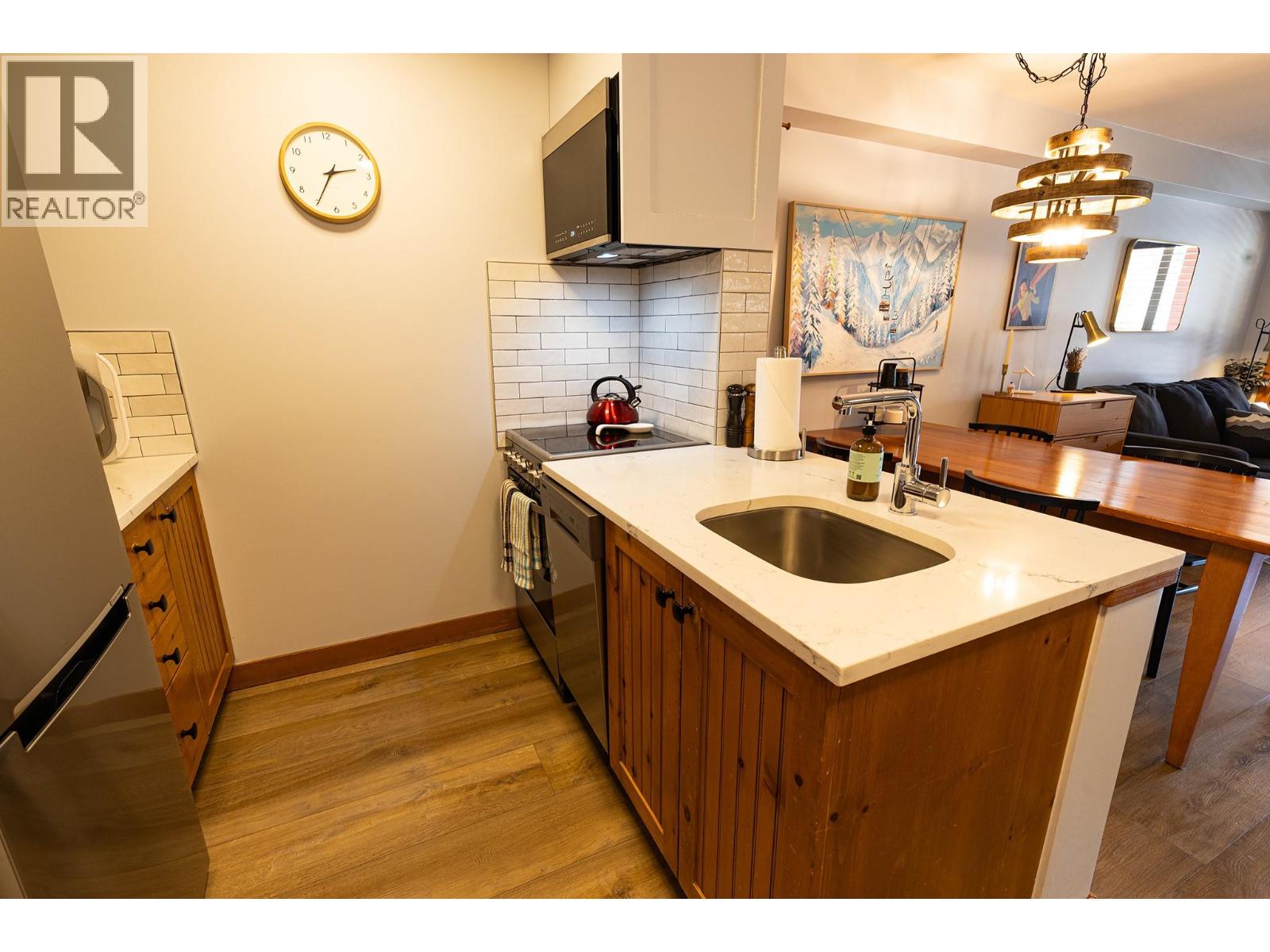 #113 2080 SUMMIT Drive - 21