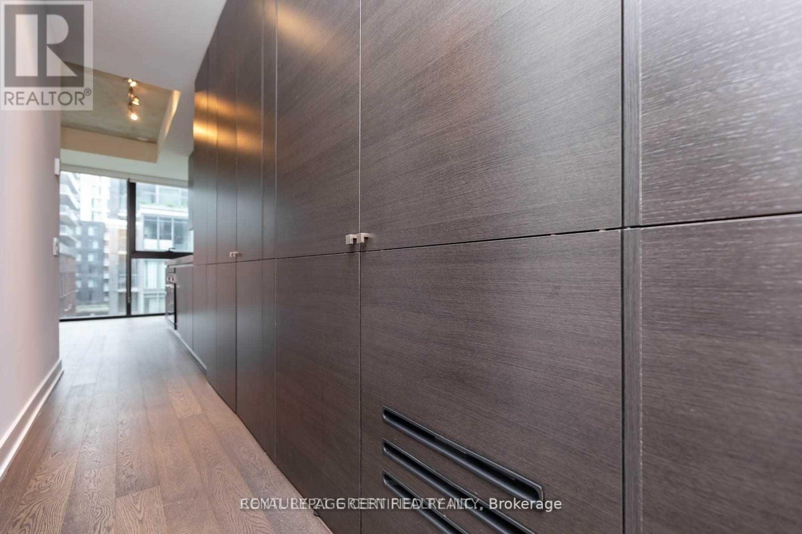 #1323 629 King Street West, Toronto (Waterfront Communities), Ontario, M5V0G9, Toronto (Waterfront Communities), Ontario — photo 3 of 5