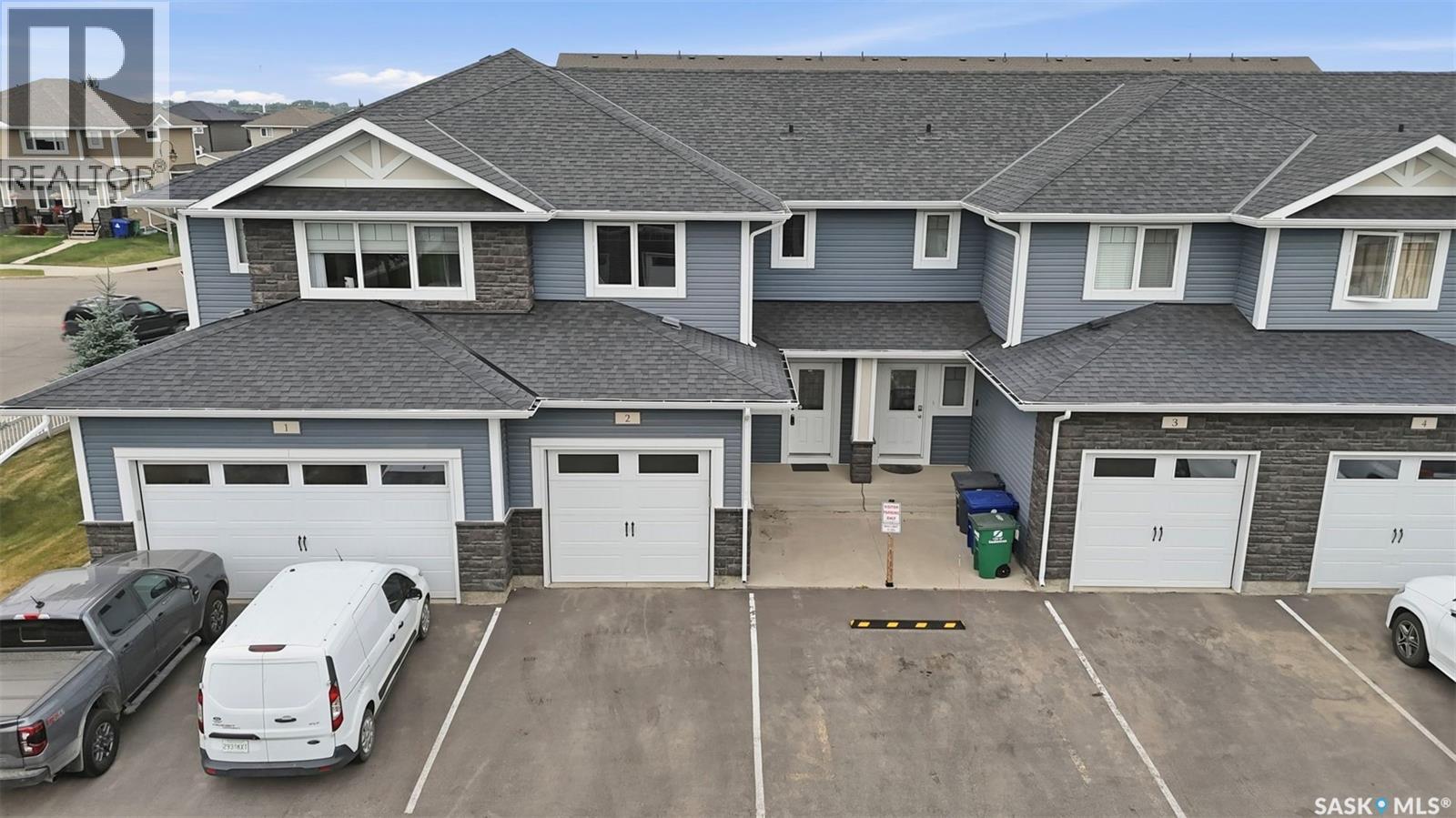 2 115 Veltkamp CRESCENT, Saskatoon, Saskatchewan, S7T0T7, Saskatoon, Saskatchewan — photo 3 of 5