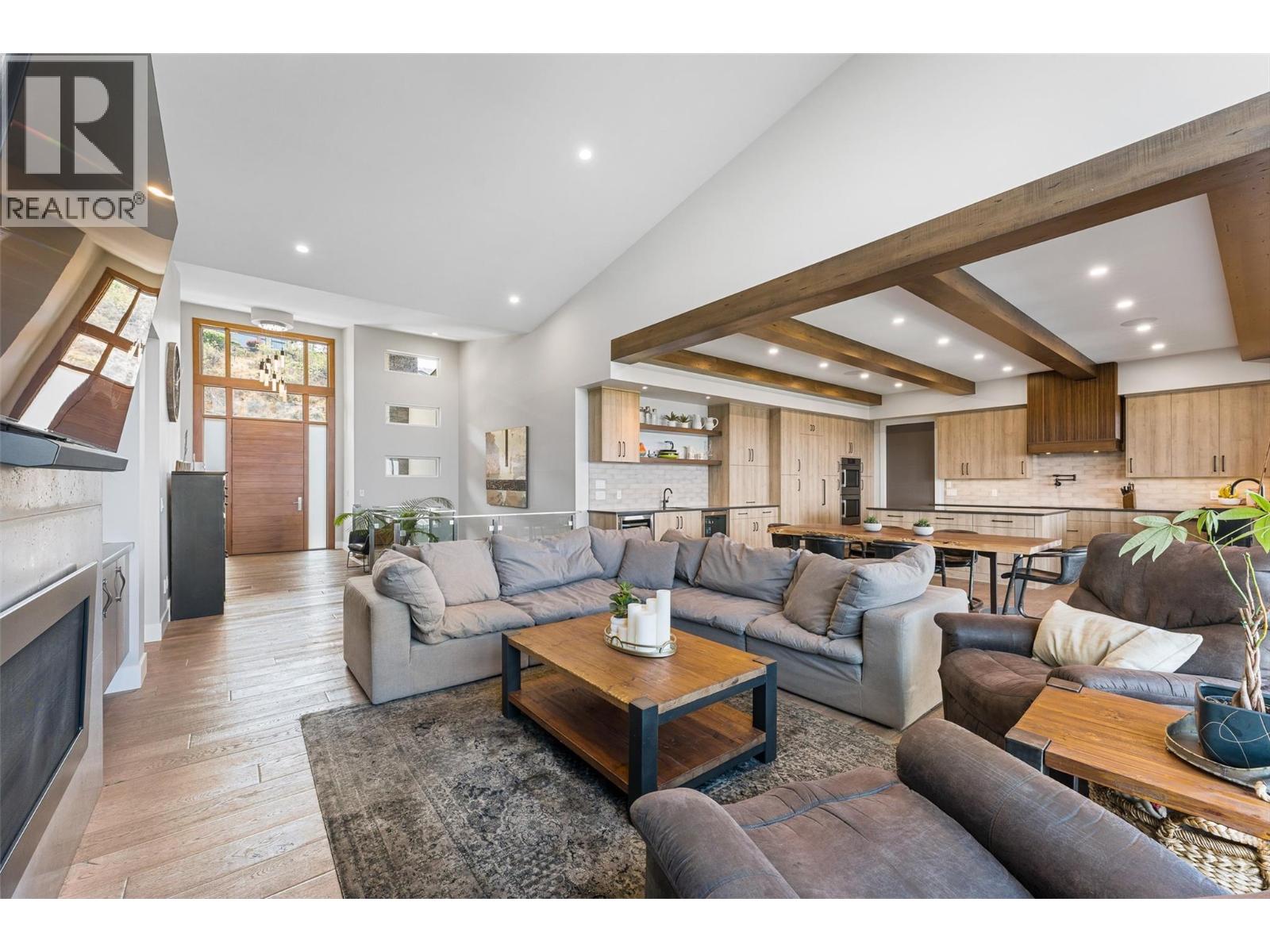 5678 Mountainside Court, Kelowna - Image 1