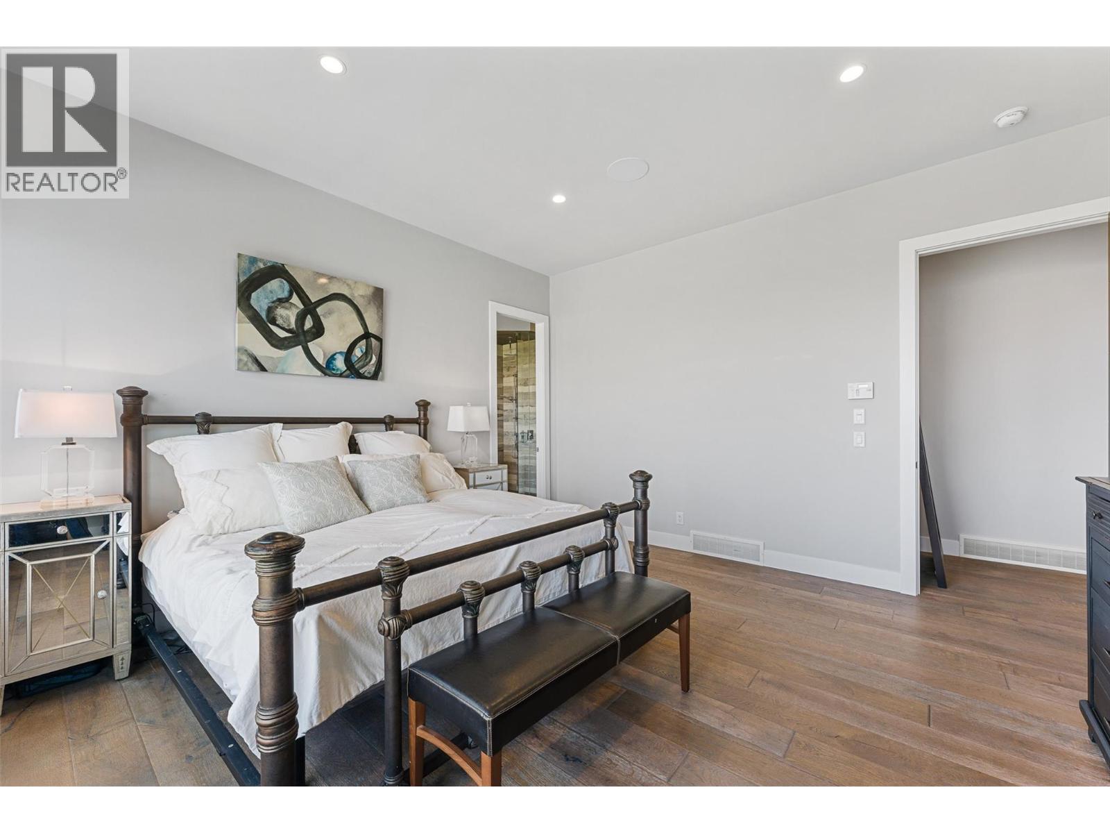 5678 Mountainside Court, Kelowna - Image 1