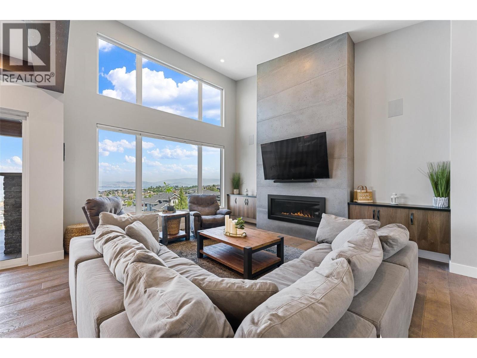 5678 Mountainside Court, Kelowna - Image 1