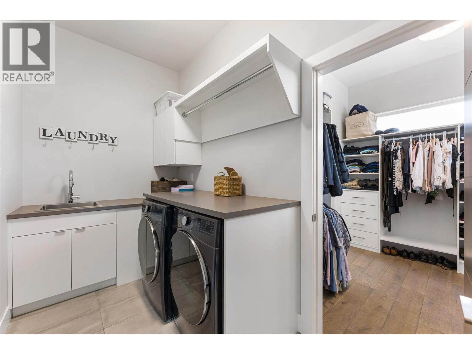 5678 Mountainside Court, Kelowna - Image 1