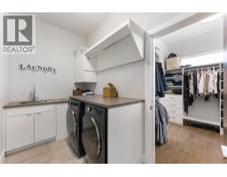 5678 Mountainside Court, Kelowna, BC V1W5L5 Photo 38