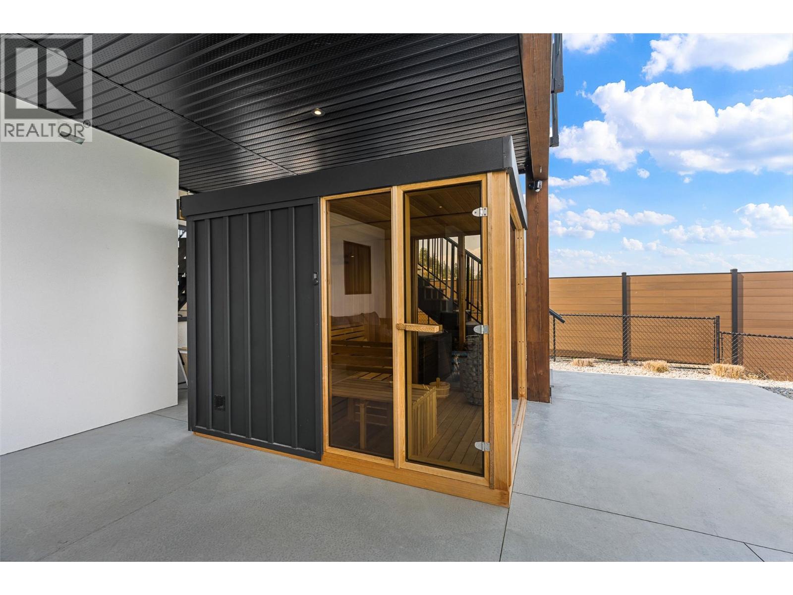 5678 Mountainside Court, Kelowna - Image 1